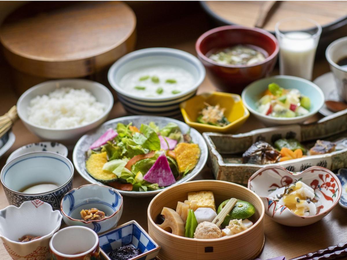 Yukemuri No Yado Inazumi Onsen Yuzawa  Extérieur photo