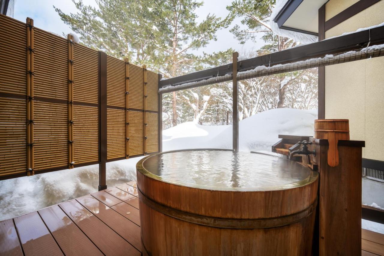 Yukemuri No Yado Inazumi Onsen Yuzawa  Extérieur photo