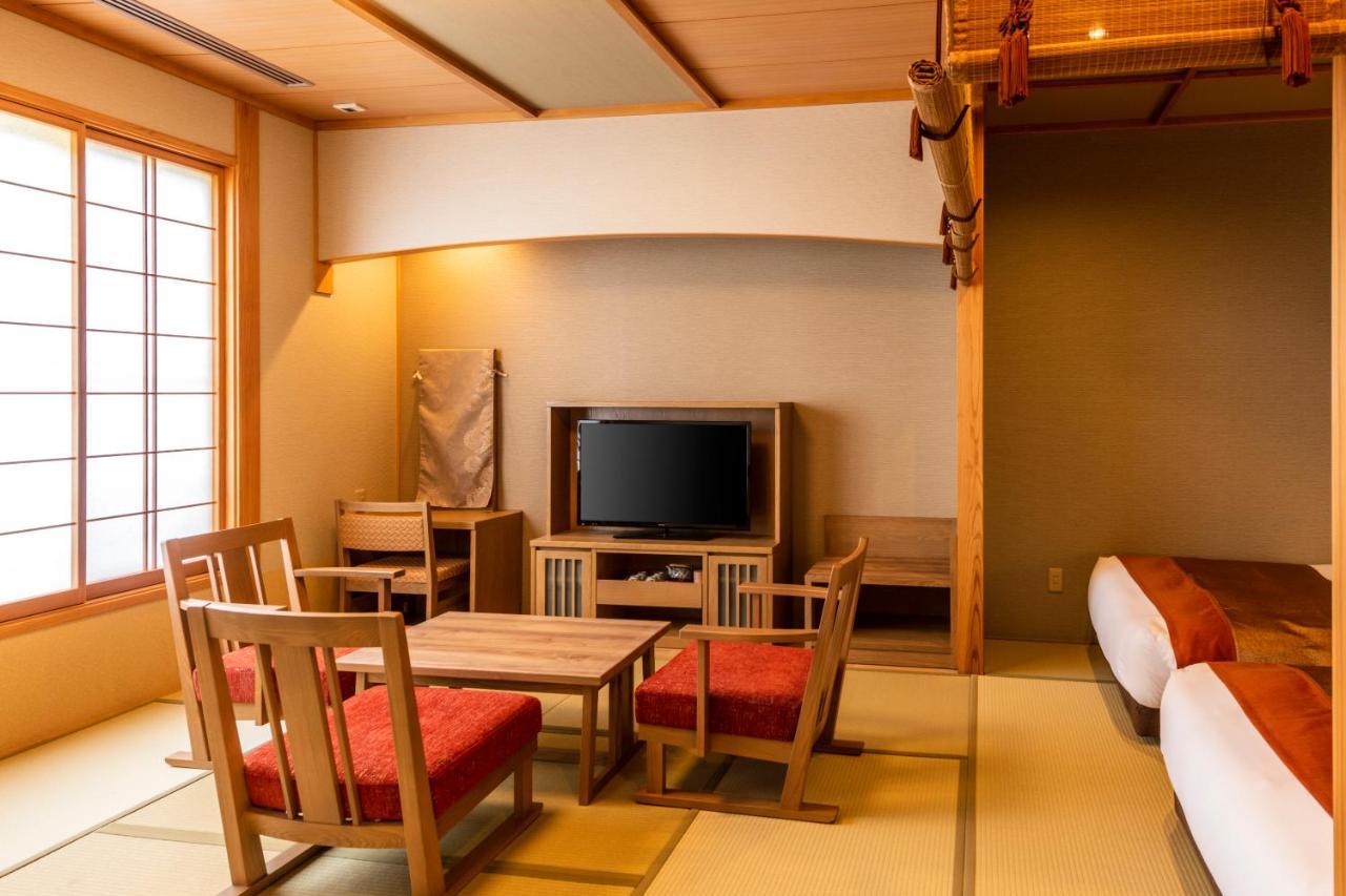 Yukemuri No Yado Inazumi Onsen Yuzawa  Extérieur photo
