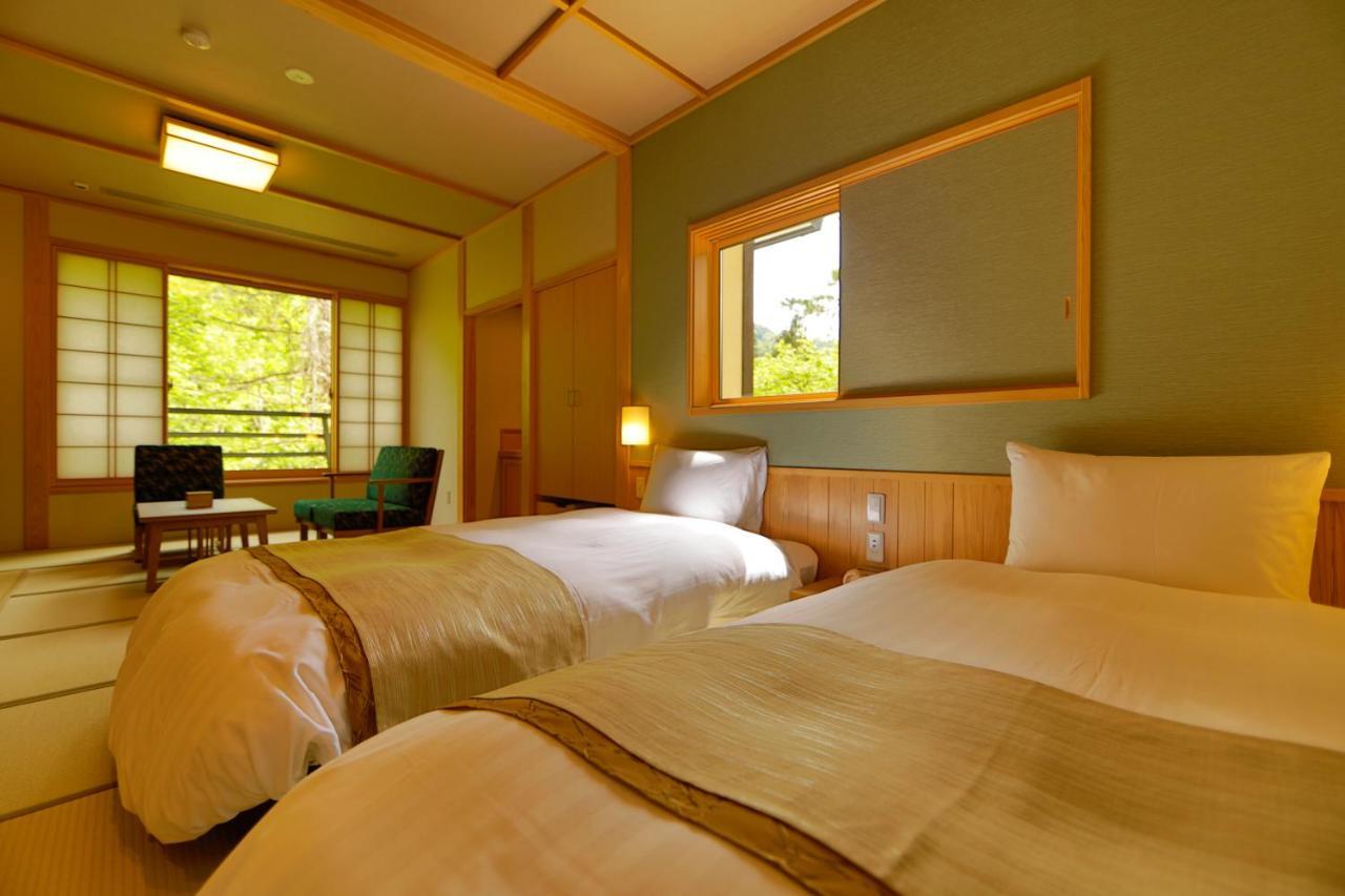 Yukemuri No Yado Inazumi Onsen Yuzawa  Extérieur photo