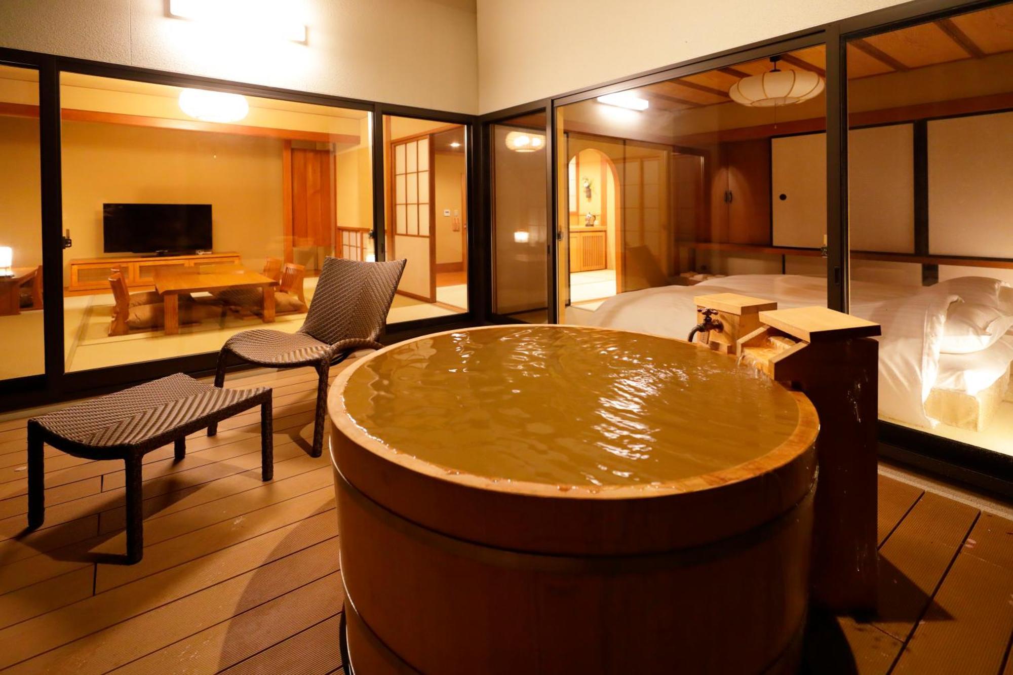 Yukemuri No Yado Inazumi Onsen Yuzawa  Extérieur photo